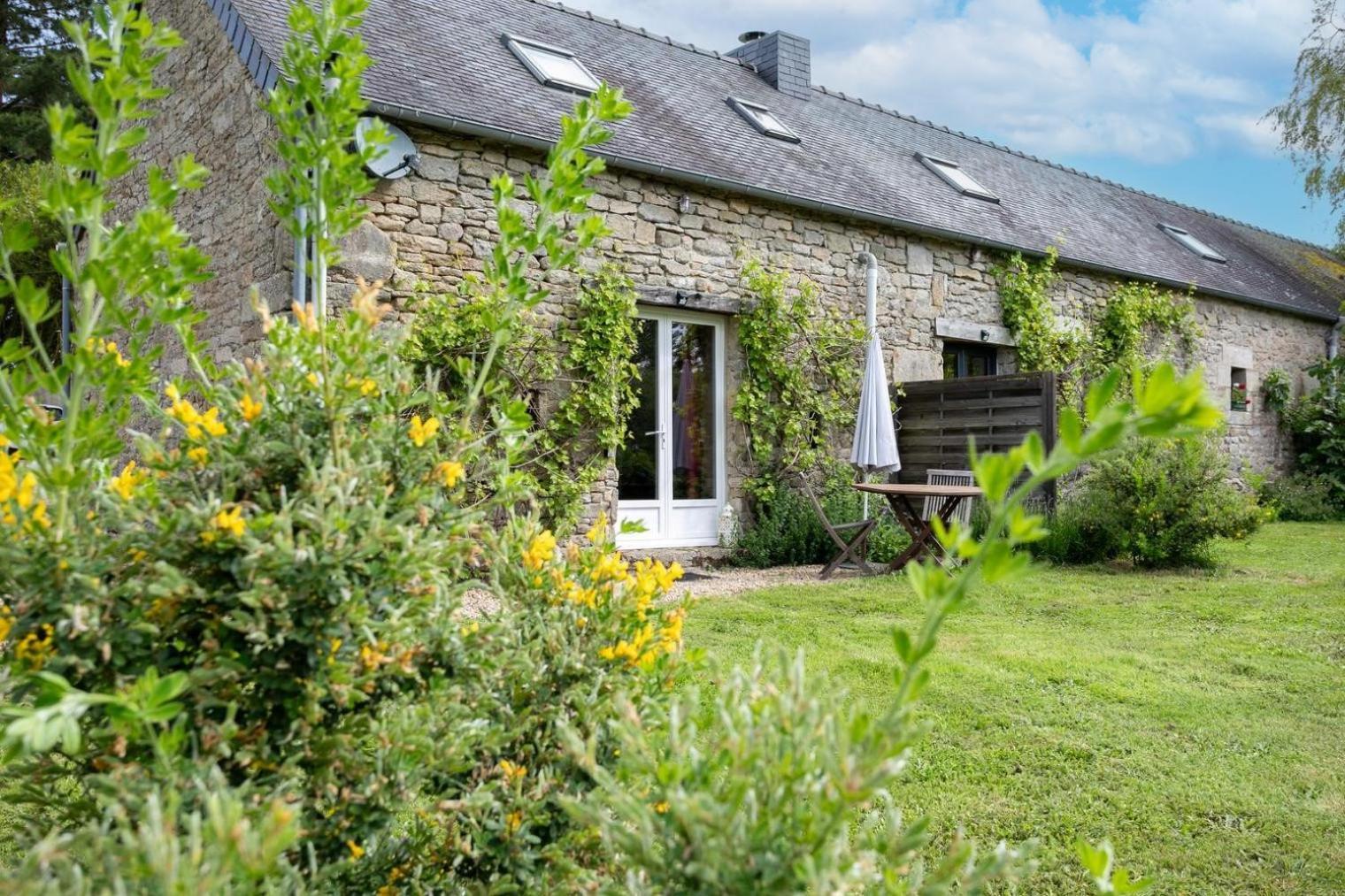 Domaine De La Blanche Hermine Plounerin Екстериор снимка